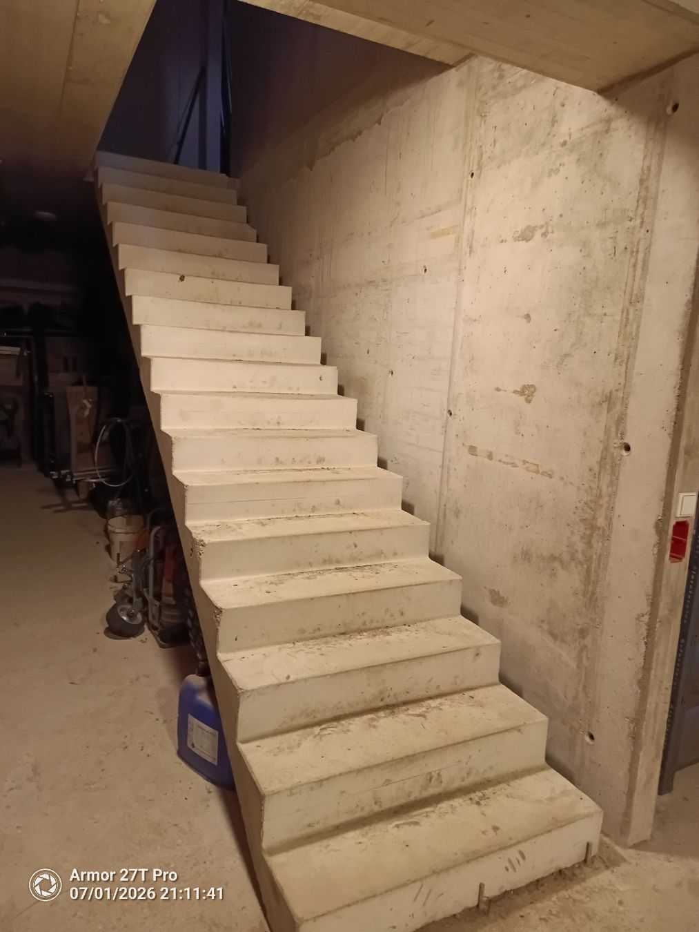 Treppen: Stahltreppe Treppenschalung – Gebraucht aus Leuzigen von Nachtluchs 2