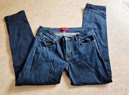 HUGO BOSS JEANS HOSE JEANSHOSE L 40 , TOP ZU BLUSE TUNIKA