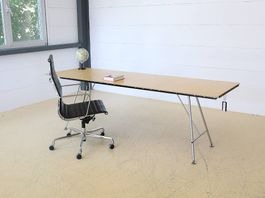 Unistandard Schreibtisch von Ueli Biesenkamp | Birke, gross