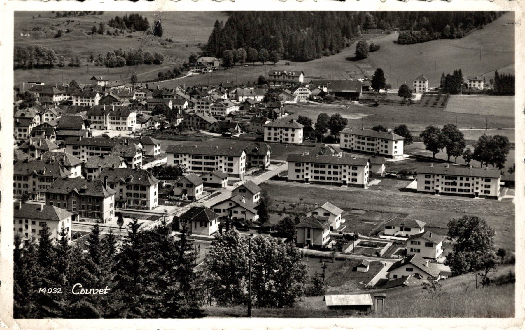 Cartoline postali: Couvet – Usato da Bronschhofen venduto da Astore