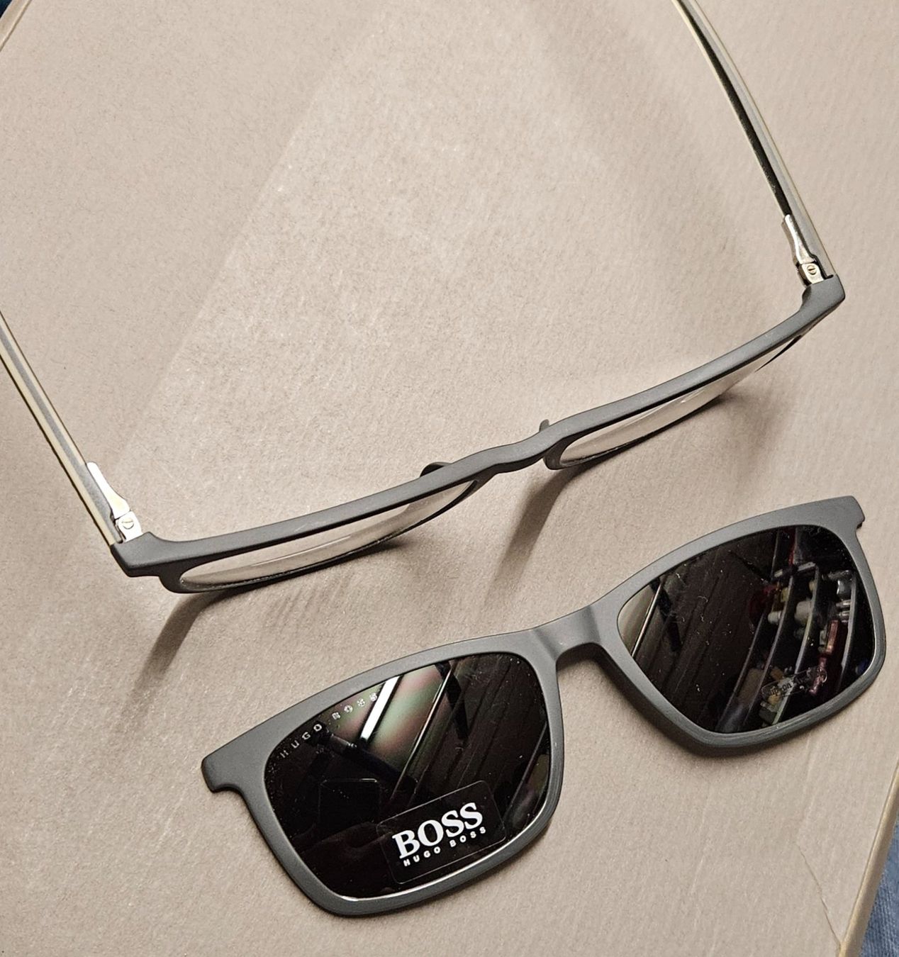 Hugo Boss Brillen & Gläser: Hugo Boss Sonnenbrille 1150/CS FRE – Neu (gemäss Beschreibung) aus Dachsen von Topparts1 4