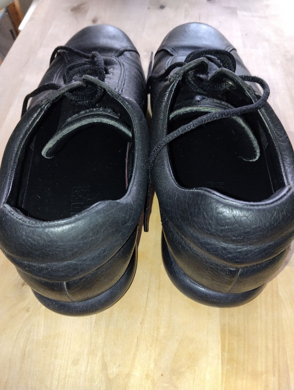 Camper Scarpe da uomo: CAMPER chaussures cuir noir taille 42 – Usato da Lausanne venduto da Cedric1864 2
