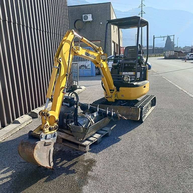 Bagger: Komatsu PC16 bagger – Gebraucht aus Bironico von aut_v8ks 5