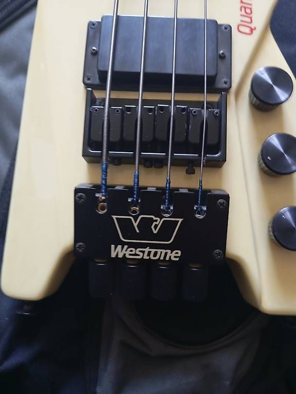 Strumenti musicali: 1986 Quantum Bass Japan – Usato da Basel venduto da Petergunn 4