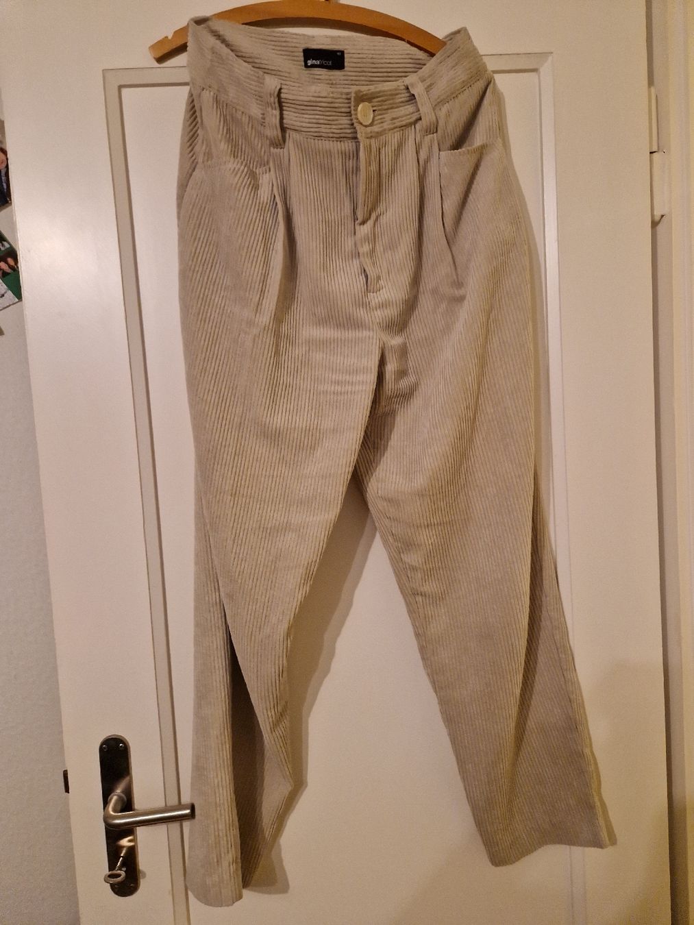 Pantaloni: Casual Trousers - Size 40 – Usato da Allschwil venduto da IreneTu