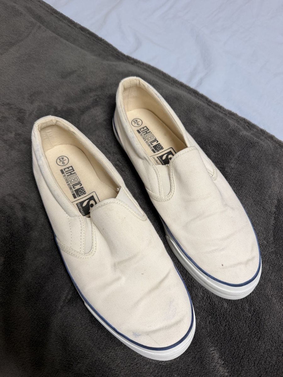 Herrenschuhe: Ethletic Slip-ons weiss Grösse 43 gebraucht – Gebraucht aus Wangen ZH von alexia022 1