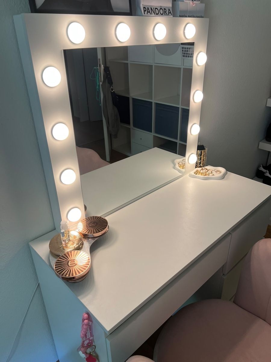 Tavoli da trucco: Schminktisch mit Licht Marta weiss – Usato da Oberwil BL venduto da Reem1 4