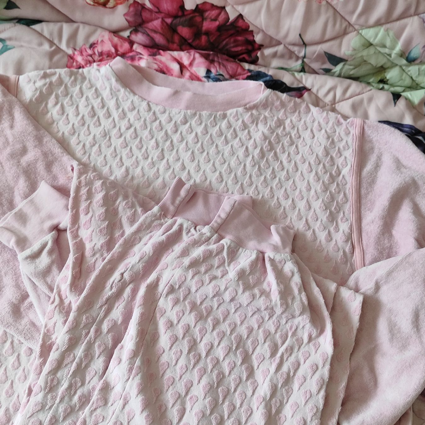 Negligees & Pigiami: Damen Pyjama Gr 44 – Usato da Langnau am Albis venduto da Judithsebi