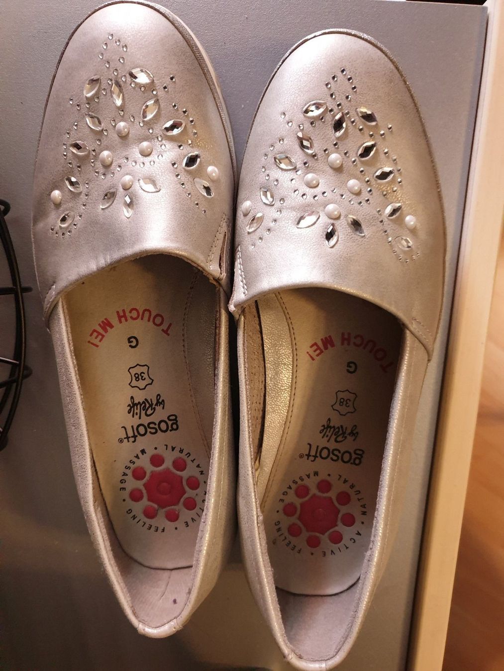 Damenschuhe: Silberne gosoft Schuhe Gr. 38 – Gebraucht aus Rheineck von Jmurmeli