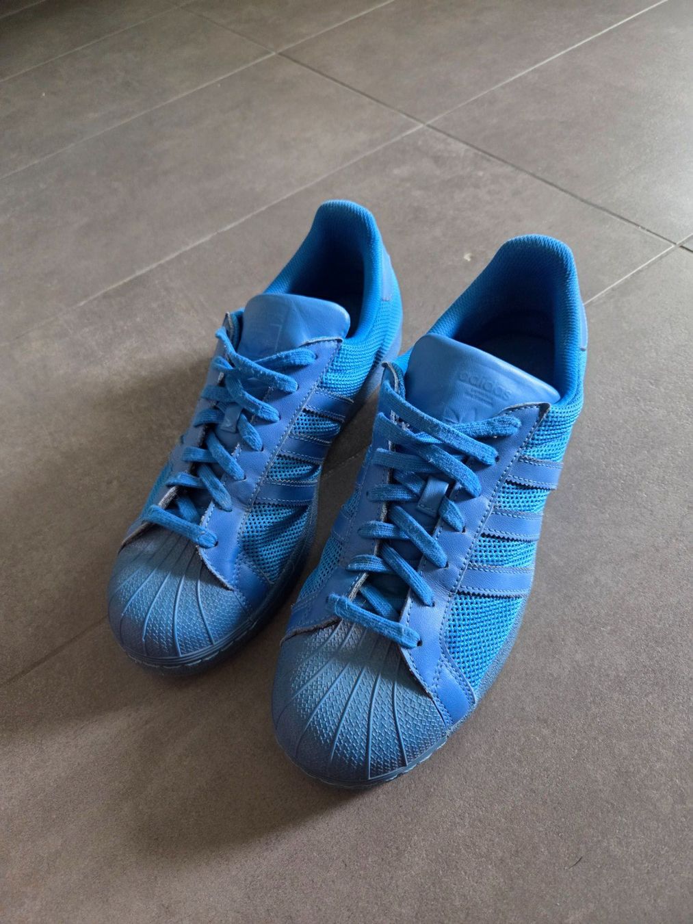Chaussures hommes: Adidas Superstar – D'occasion à Dürrenäsch par JFAS 2