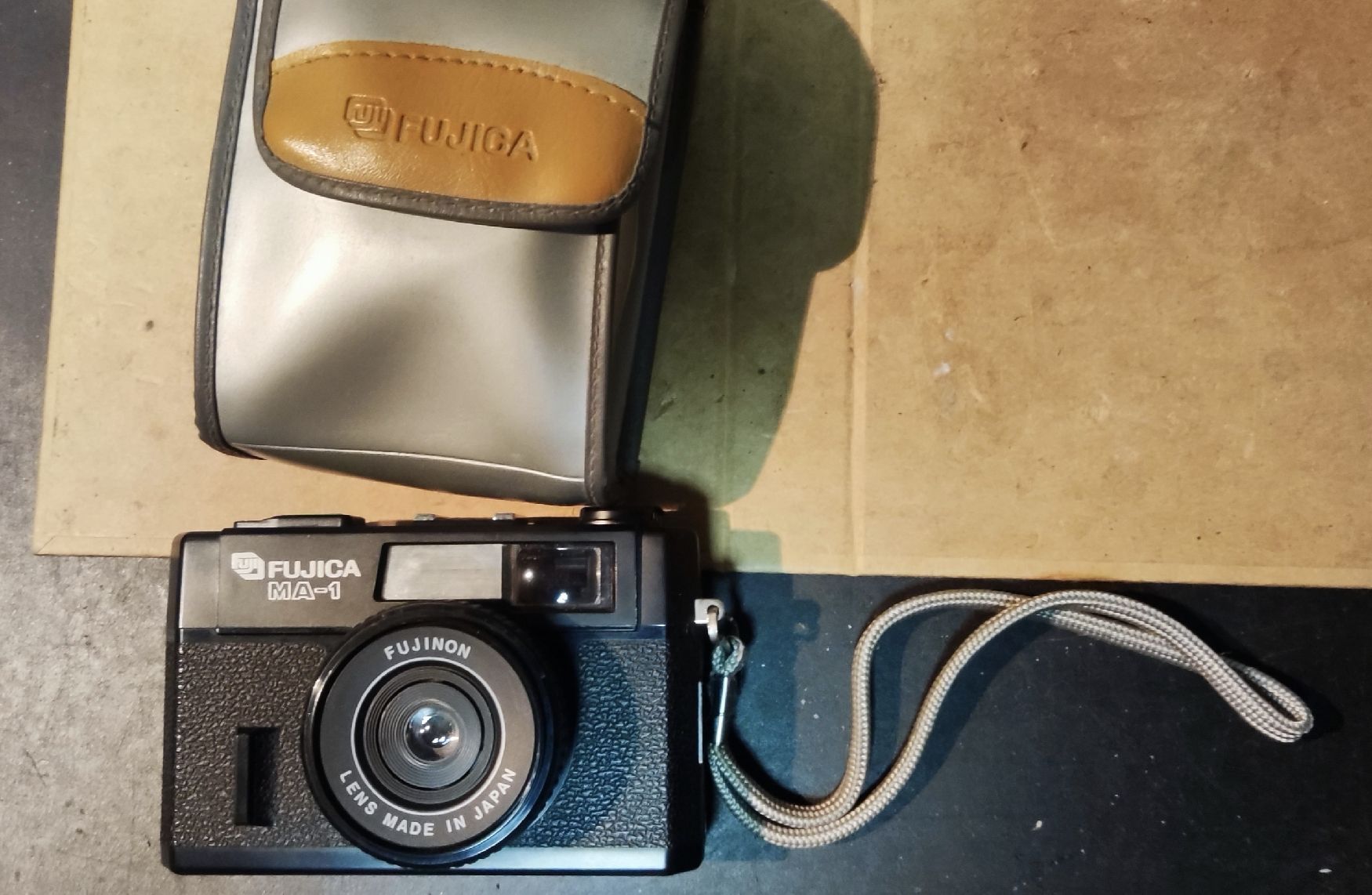 Fujica Appareil photo: camera fujica – D'occasion à Stabio par anes71