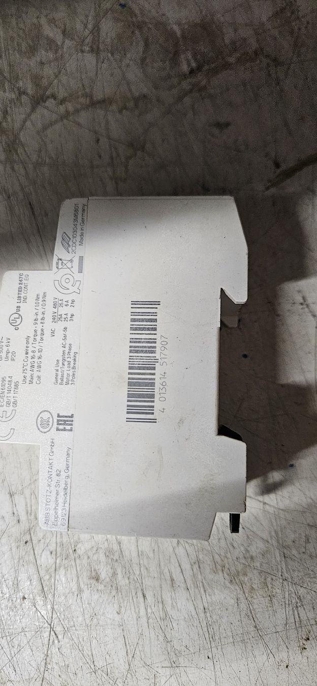 ABB Interruttori: ABB ESB25-13N Schütz – Usato da Baar venduto da Vel...Baar45 5