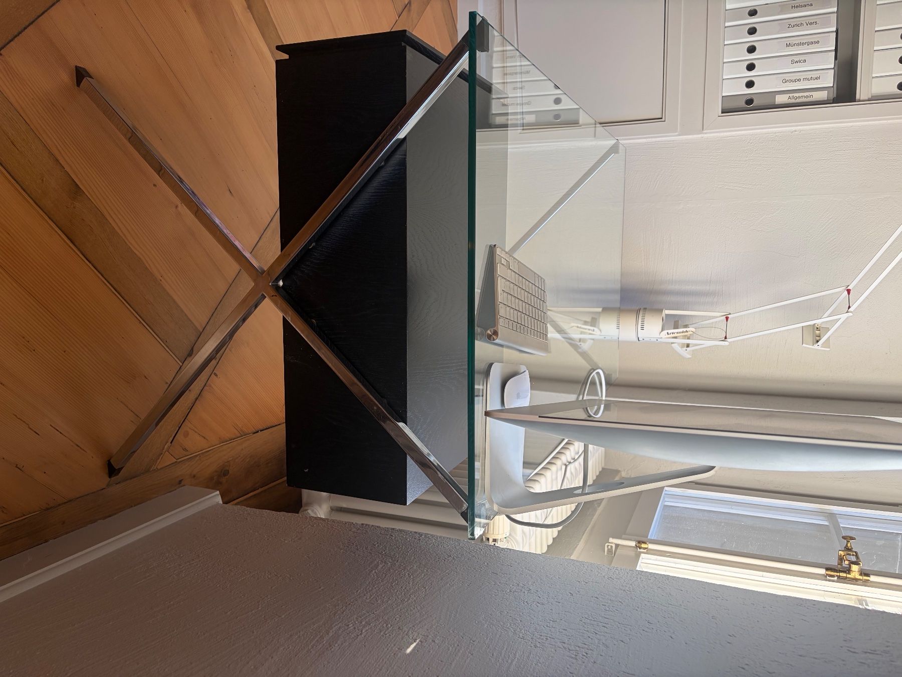 Knoll Scrivanie: Schreibtisch Knoll – Usato da Bern venduto da mko_82q7