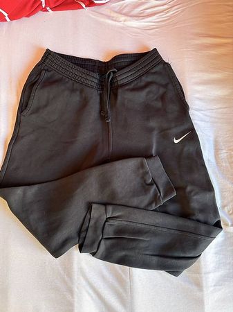 Jogging Nike noir  Taille M