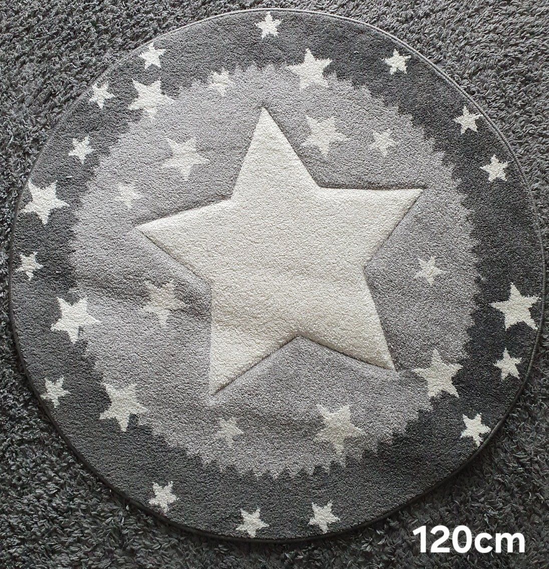 Teppiche: Runder Kinderzimmer Teppich, Grau mit Sternen - 120cm – Gebraucht aus Zürich von sav_8c2f 1