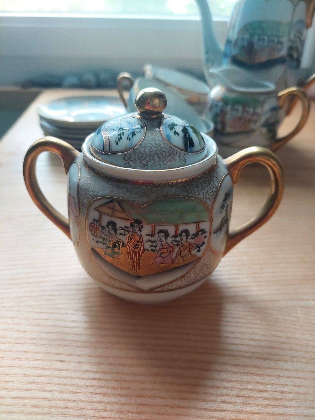 Set di piatti: Chinesisches Tee Geschirr  – Usato da Rietheim venduto da modani0 1