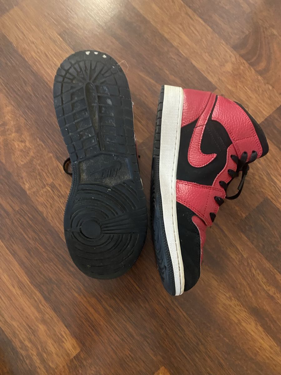 Scarpe da donna: Jordans – Usato da Holderbank AG venduto da leooo.sie 1