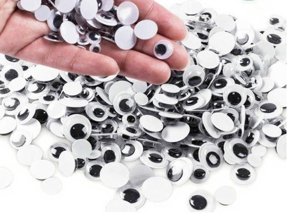 Kits de loisir créatif: 100 Augen selbstklebend zum basteln – Neuf avec emballage d'origine à Dintikon par Vexi