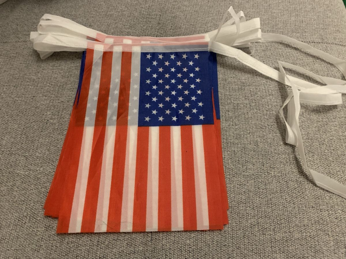 Tutte le decorazioni: USA Flaggen Girlande – Usato da Plaffeien venduto da olpari 1
