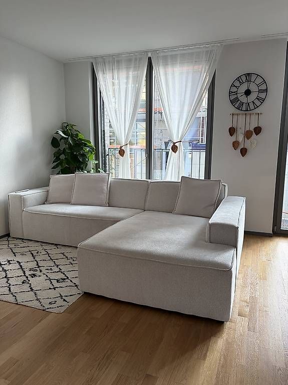 Sofas: Ecksofa – Gebraucht aus Brunnen von NelaTorquato 1