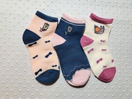 NEU! 9x Babysocken bunter Mix Grösse 21-25