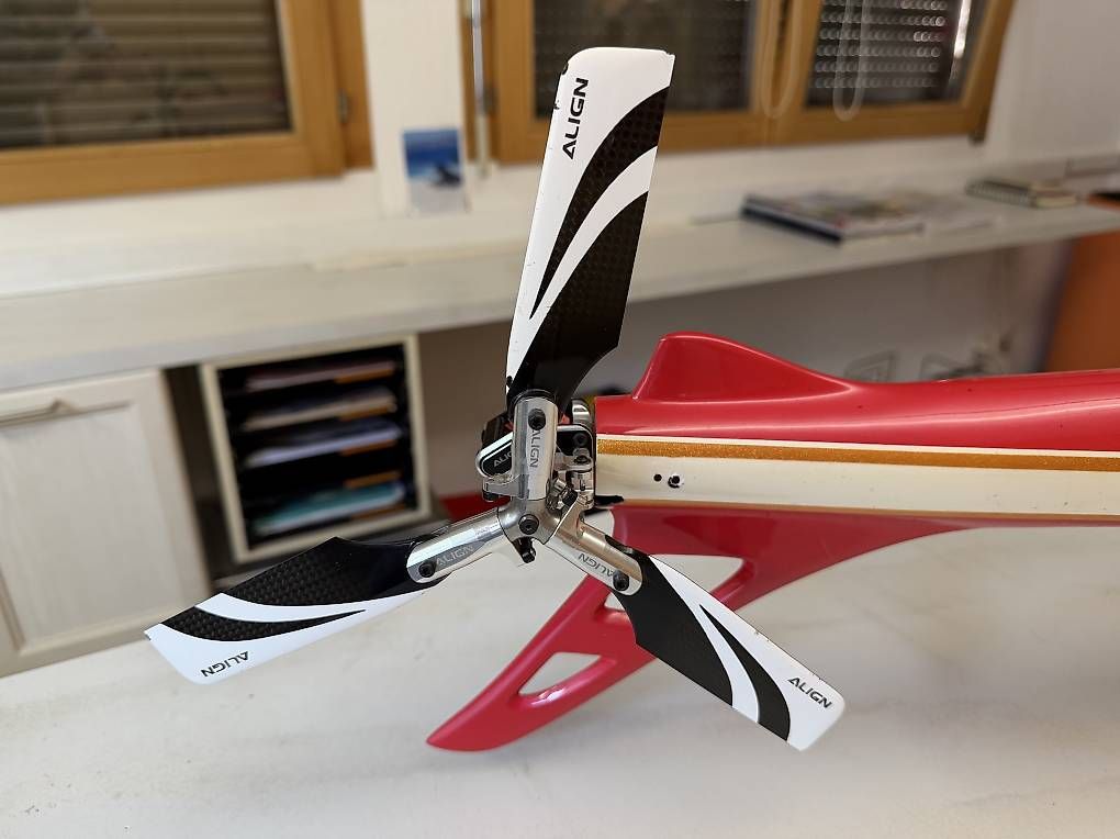 RC Modellbau: T Rex 760 Superior – Gebraucht aus Mollis von Lsos15 2