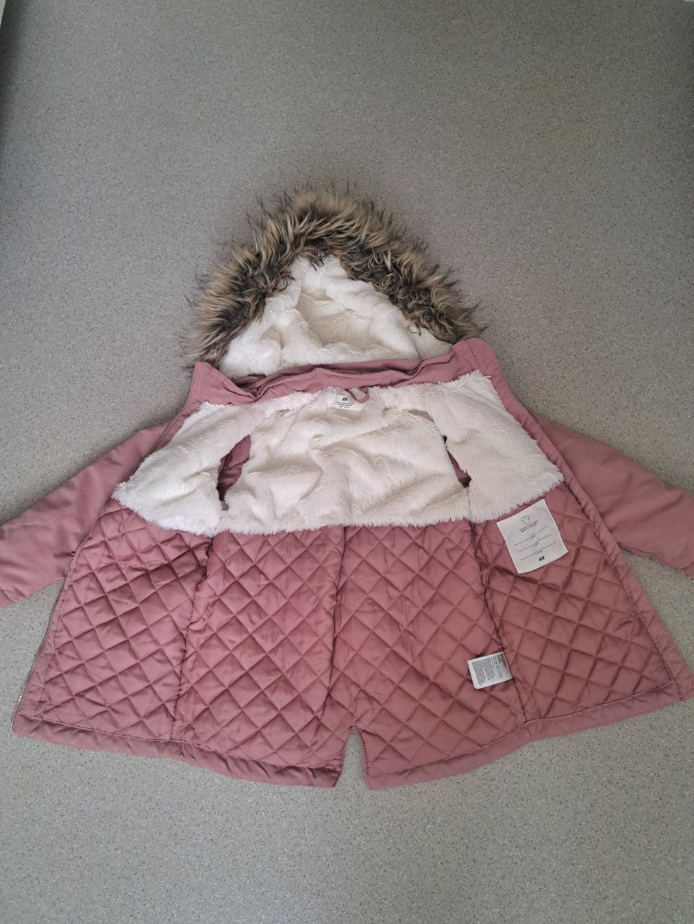 H&M Giacche & Cappotti: Mantel in Grösse 122 – Nuovo (secondo la descrizione) da Ostermundigen venduto da sedel_ 2