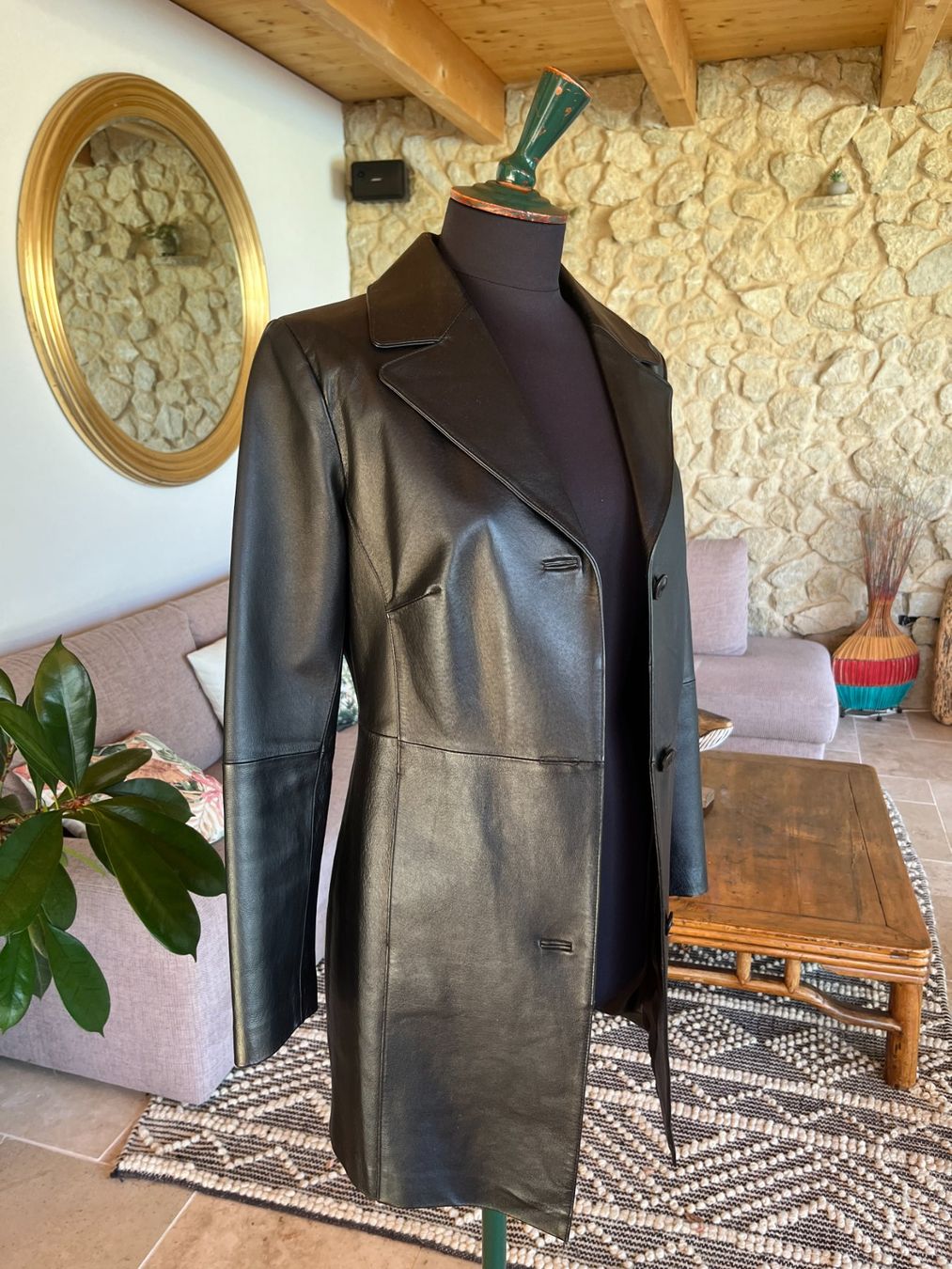 Cappotti: Manteau en cuir noir taille 36 – Usato da Seiry venduto da vanille08 1