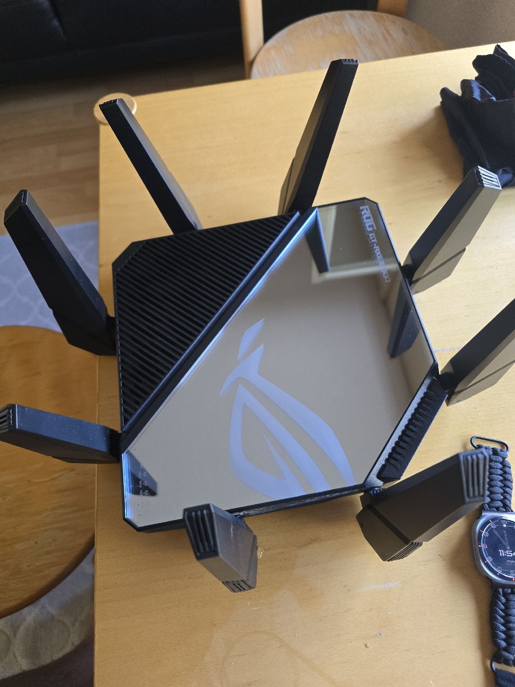Asus Modems & Router: Asus gt-axe16000 router quad band.  – Gebraucht aus Sion von zan_k987 3