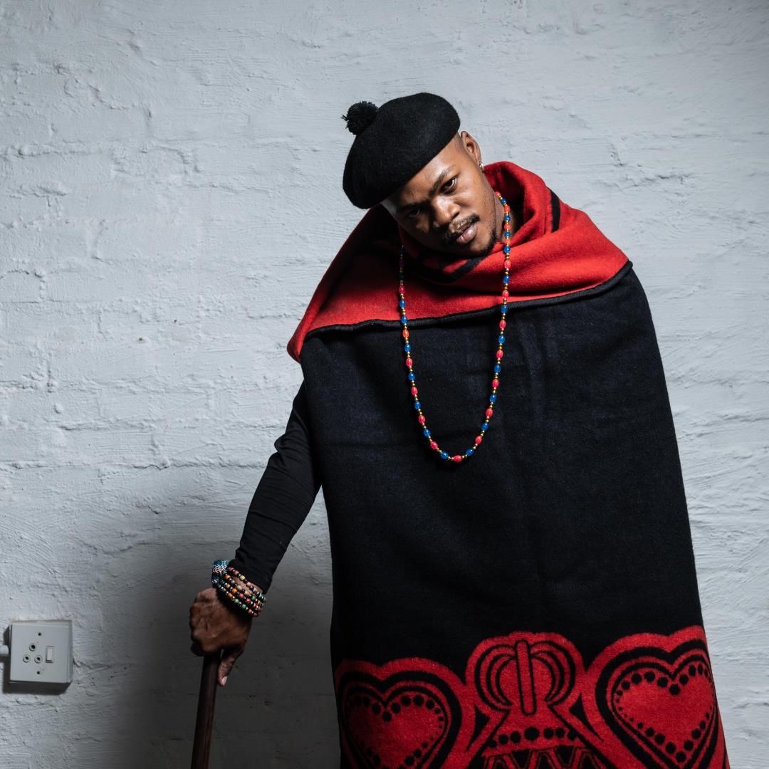 Couvertures: Couverture Basotho - LERATO LA BASOTHO - Noire & Rouge – Neuf avec emballage d'origine à begnins par jer_tl2r 1