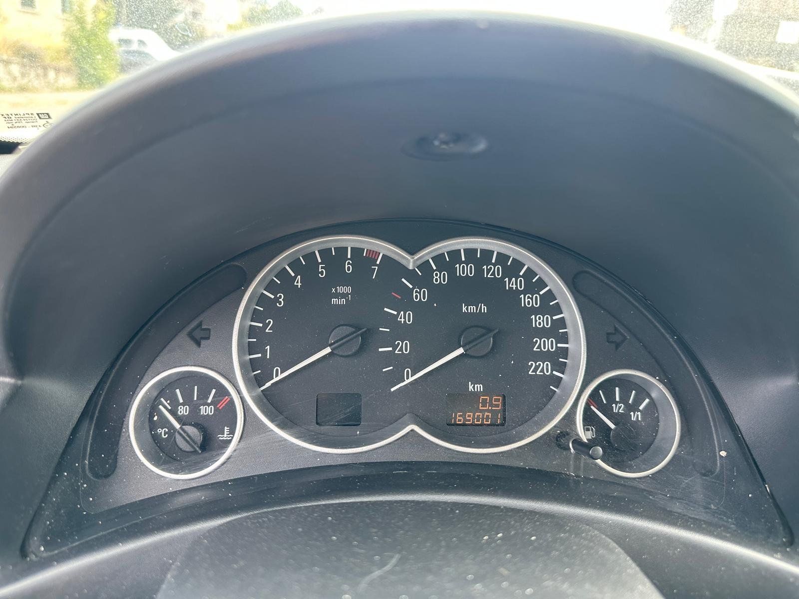 Opel Automobili: Opel Corsa 1.4 Automat – Difettoso da Gossau ZH venduto da SmileAutomobileGmbH 8