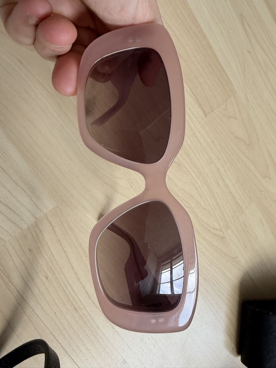 Celine Brillen & Gläser: Celine Triomphe Sonnenbrille – Gebraucht aus Birmensdorf ZH von elibela 2