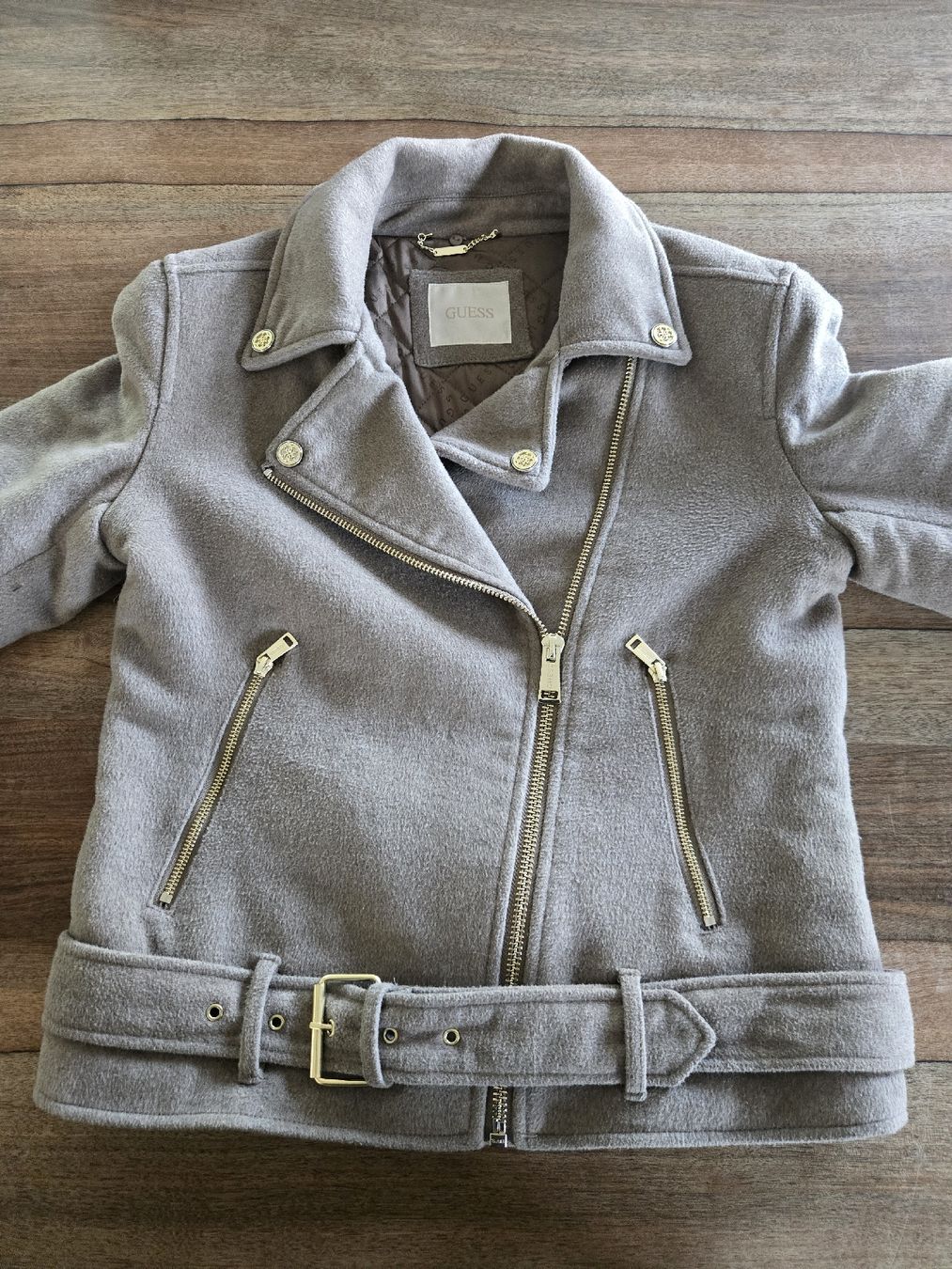 Guess Giacche: Jacke Guess – Usato da Rüschegg Gambach venduto da zbi_7jfh 2
