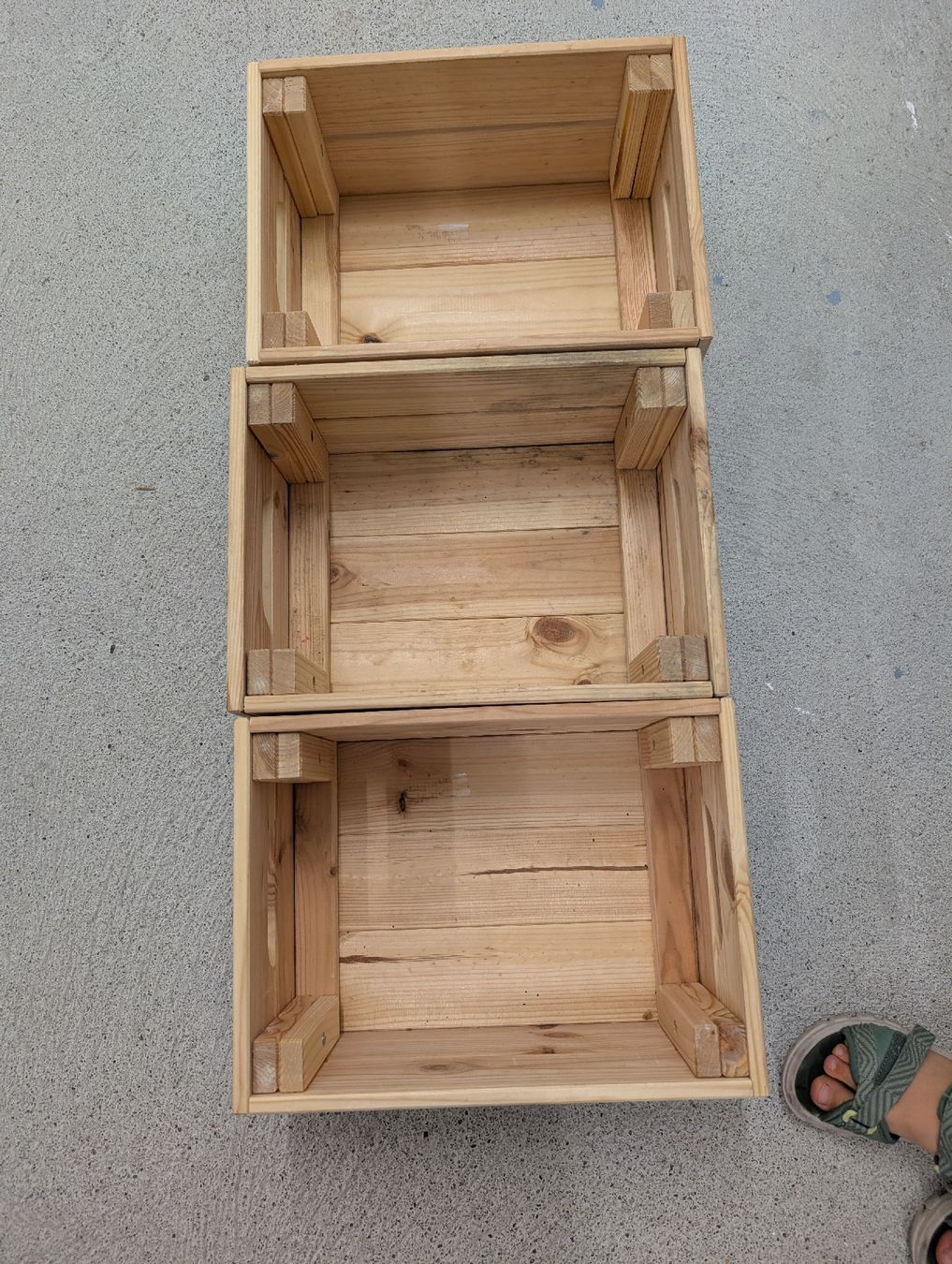 Holzartikel: Ikea KNAGGLIG Box, pine, 23x31x15 cm – Gebraucht aus Zürich von lad_6j8s 2