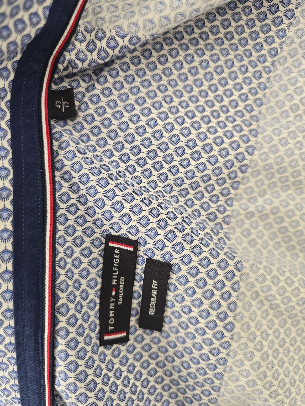 Tommy Hilfiger Camicie: Tommy Hilfiger Herren Hemd Gr. 43, Regular Fit – Usato da Zürich venduto da ale_bg2x 7