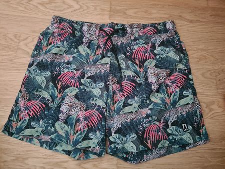 Badehose ANERKJENDT mit Leopardenmuster Grösse M 