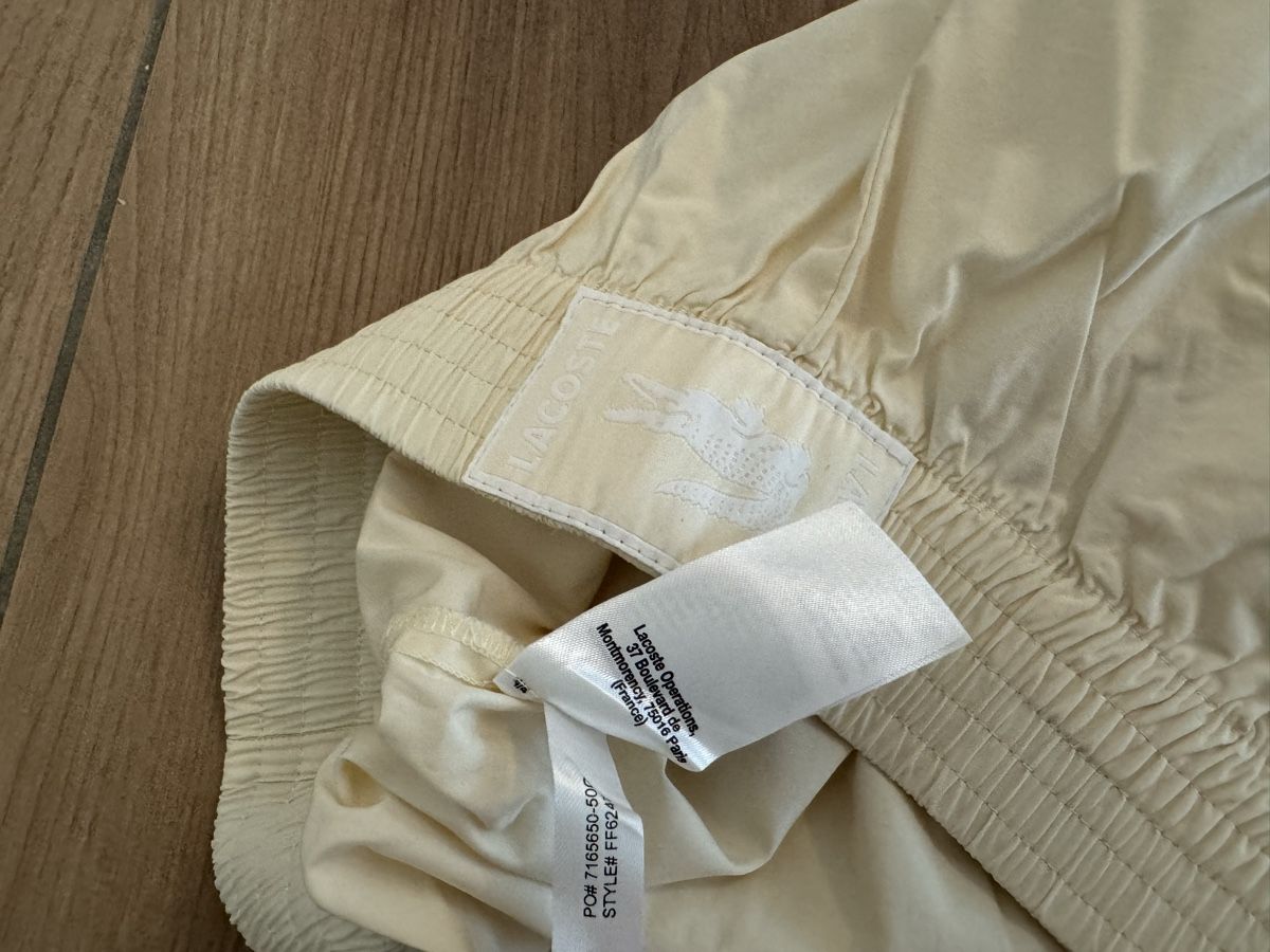 Lacoste Pantaloni: Lacoste Shorts – Nuovo (secondo la descrizione) da Zürich venduto da iva_c9dw 3