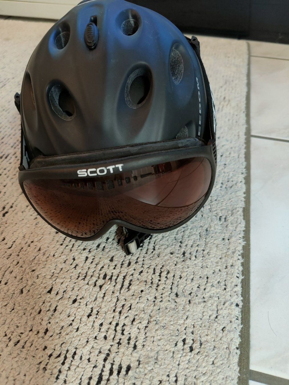 Helme: Skihelm mit Skibrille – Gebraucht aus Bettlach von ral_7w77