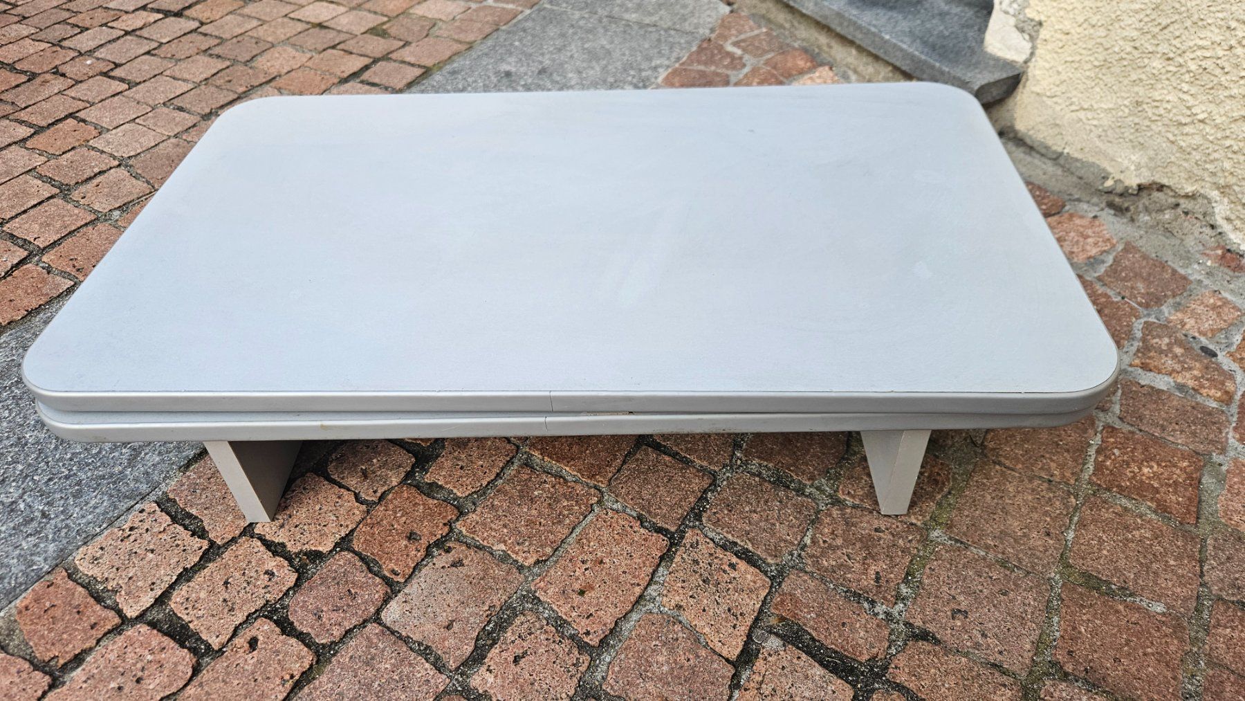 Racks & Cavalletti: Supporto grigio girevole per schermo – Usato da Melano venduto da H-Sara
