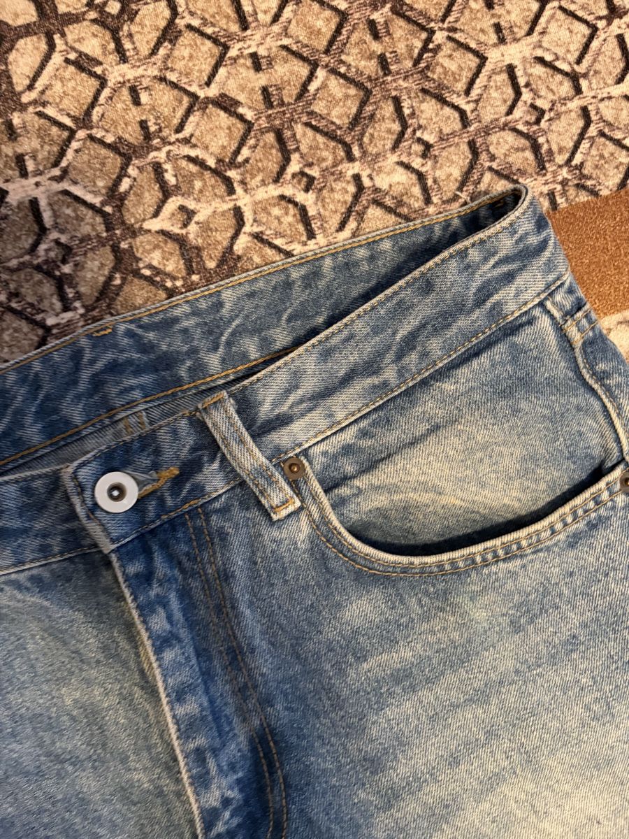 Zara Jeans: Zarra flared jeans – Neu (gemäss Beschreibung) aus Dietlikon von nab_tj9m 2