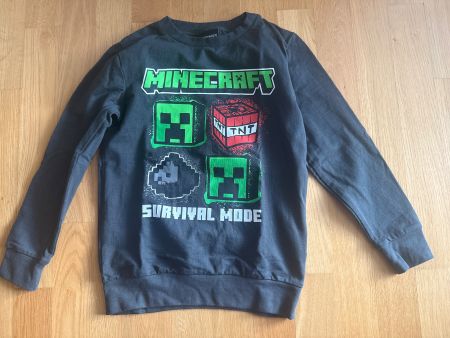 Pullover Gr. 134/140