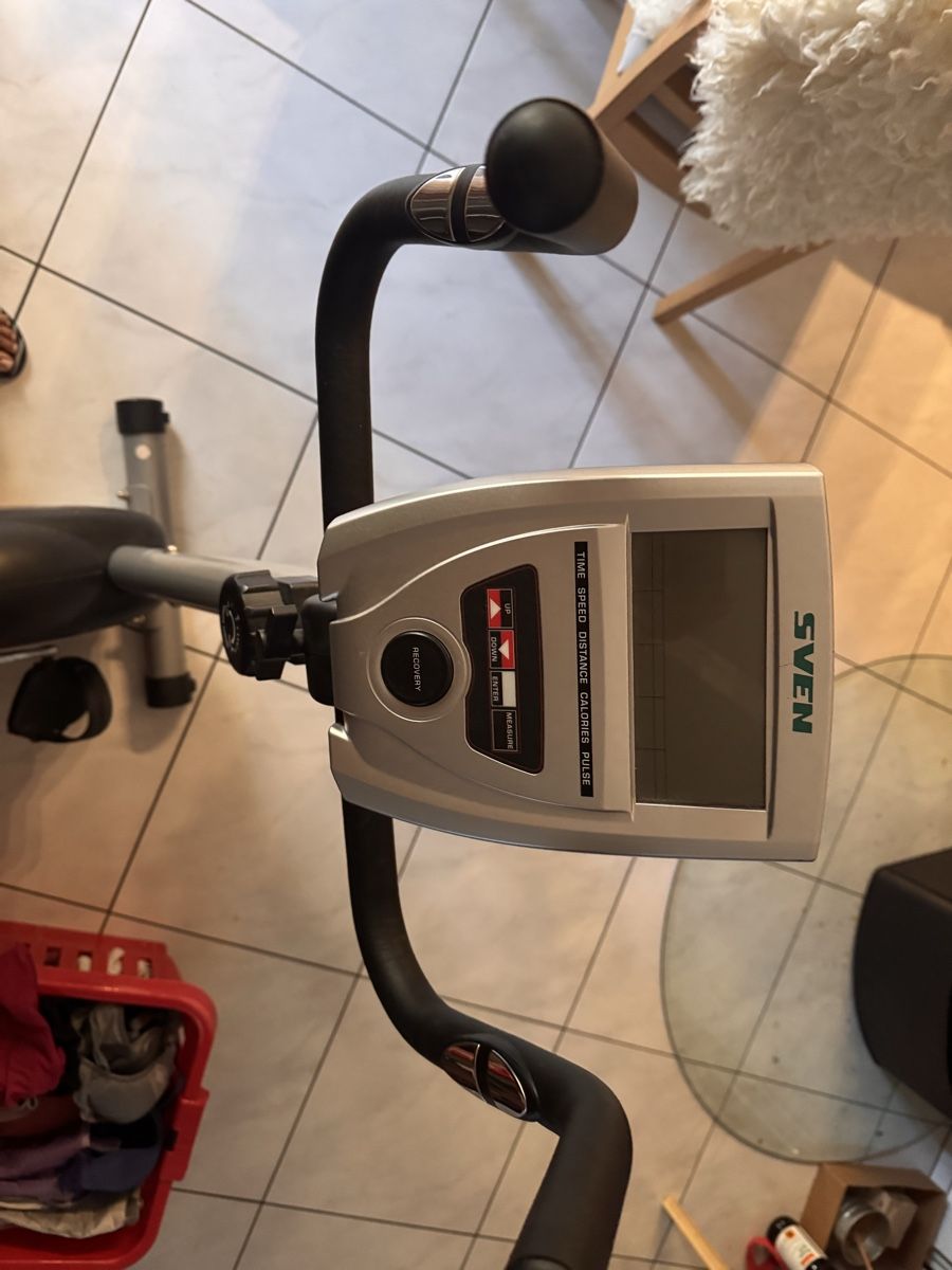 Vélos d'appartement: Heimtrainer-Sven HT 330 exercise bike – D'occasion à Olten par Asaliya 7
