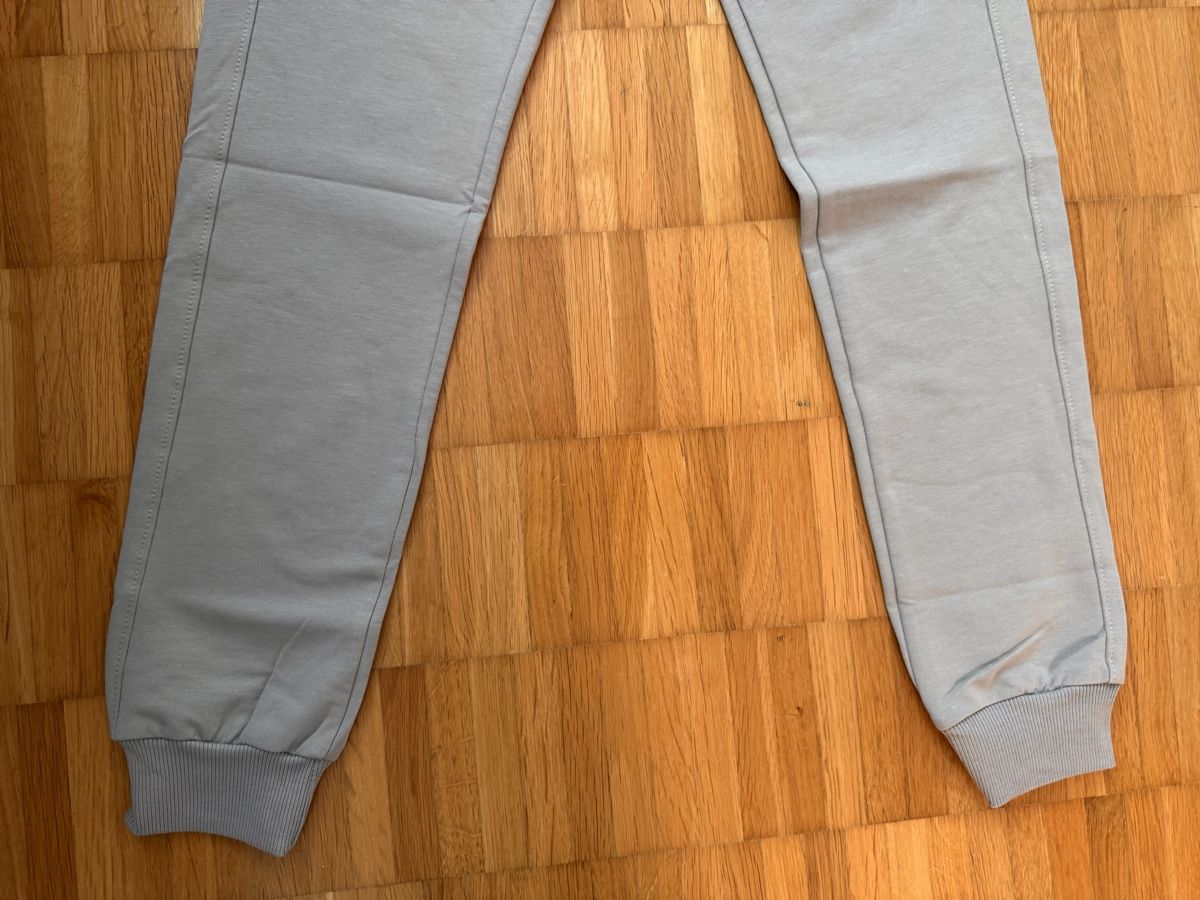 Hosen: Kinder Jogginghose Gr.152 Grau top Zustand! – Neu und originalverpackt aus Jona von Good_luck1_ 5