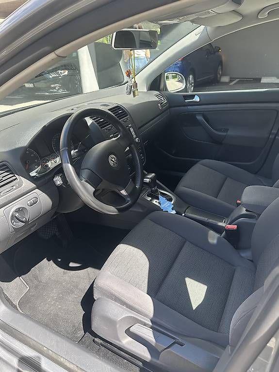 VW Automobili: Golf V 1.4 TSI – Usato da Monte Carasso venduto da ind_2kmc 1