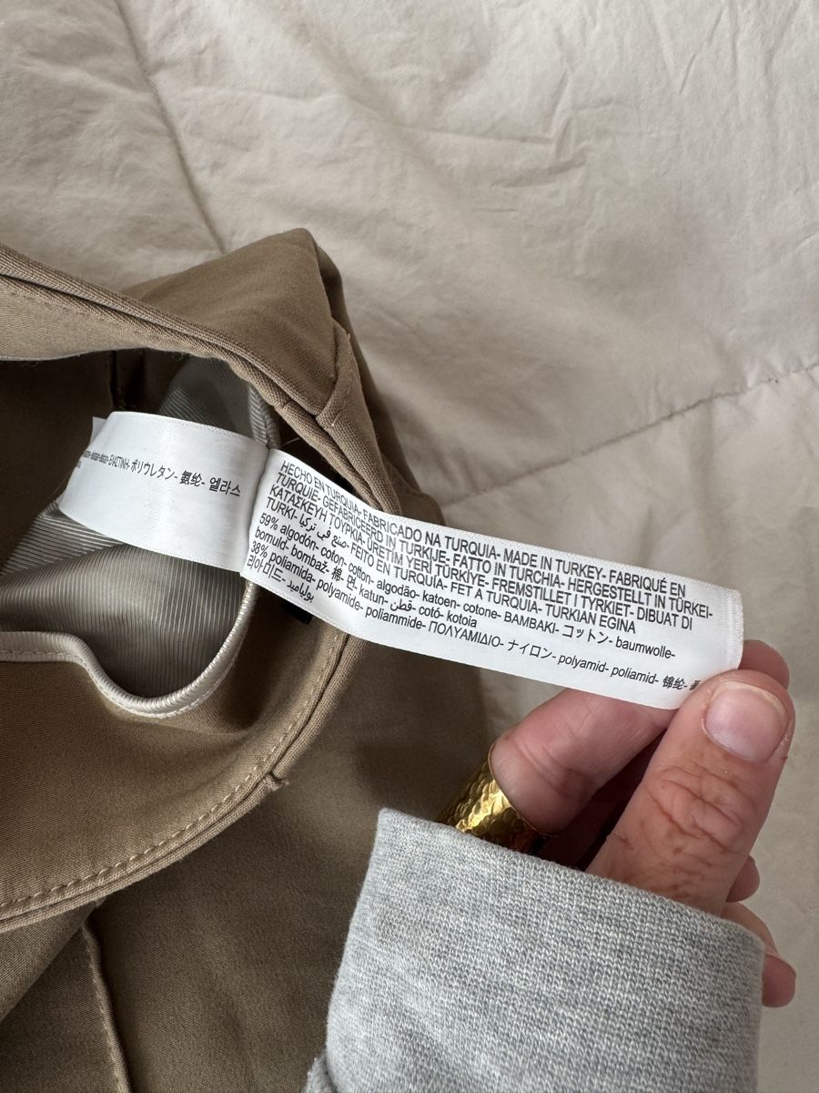 Massimo Dutti Pantaloni: Pantalon élégant Massimo Dutti beige clair taille 40 leger – Usato da Genève venduto da lejardindesvetements 5