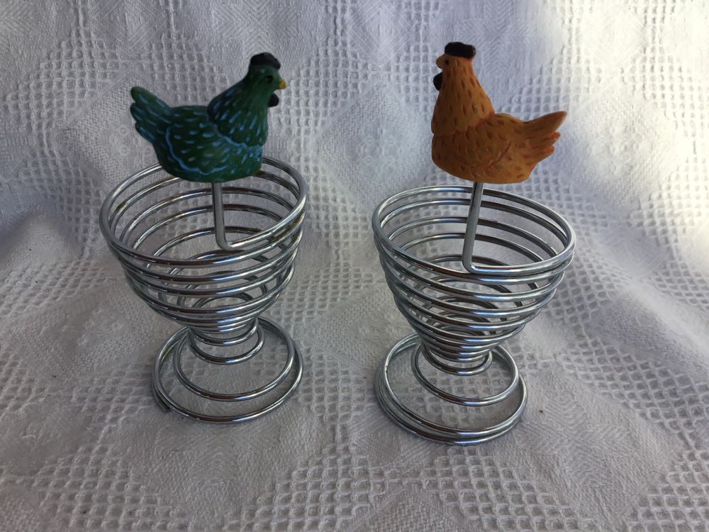 Azeeda 'Gruselige Ratte' Eierbecher Aus Birkenholz | Handgraviert & Einzigartig | Maße: 50 X 50 Mm | Nur Handwäsche