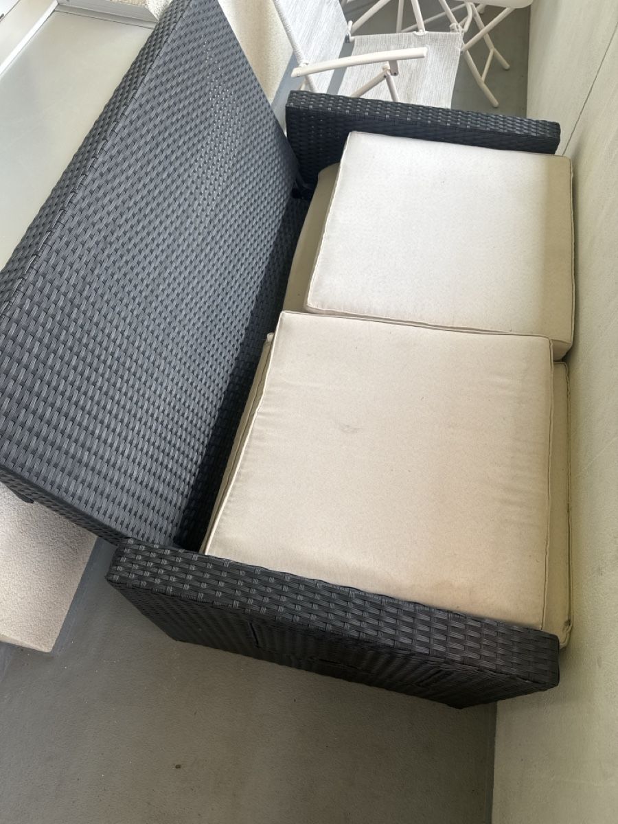 Divani: Rattan Sofa – Usato da Niederscherli venduto da Mari_ca