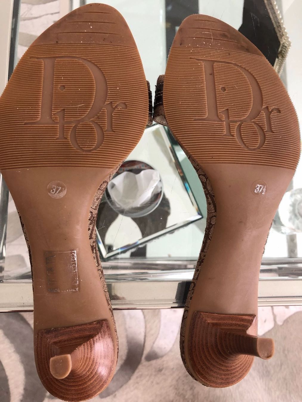 Scarpe da donna: DIOR LOGO MULES VINTAGE 37,5 – Nuovo (secondo la descrizione) da RICHTERSWIL venduto da mftjt63 1