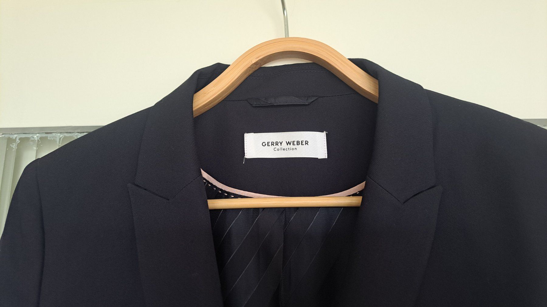 Gerry Weber Jacken: Klassischer Blazer – Neu (gemäss Beschreibung) aus Basel von 02m_55hv 2