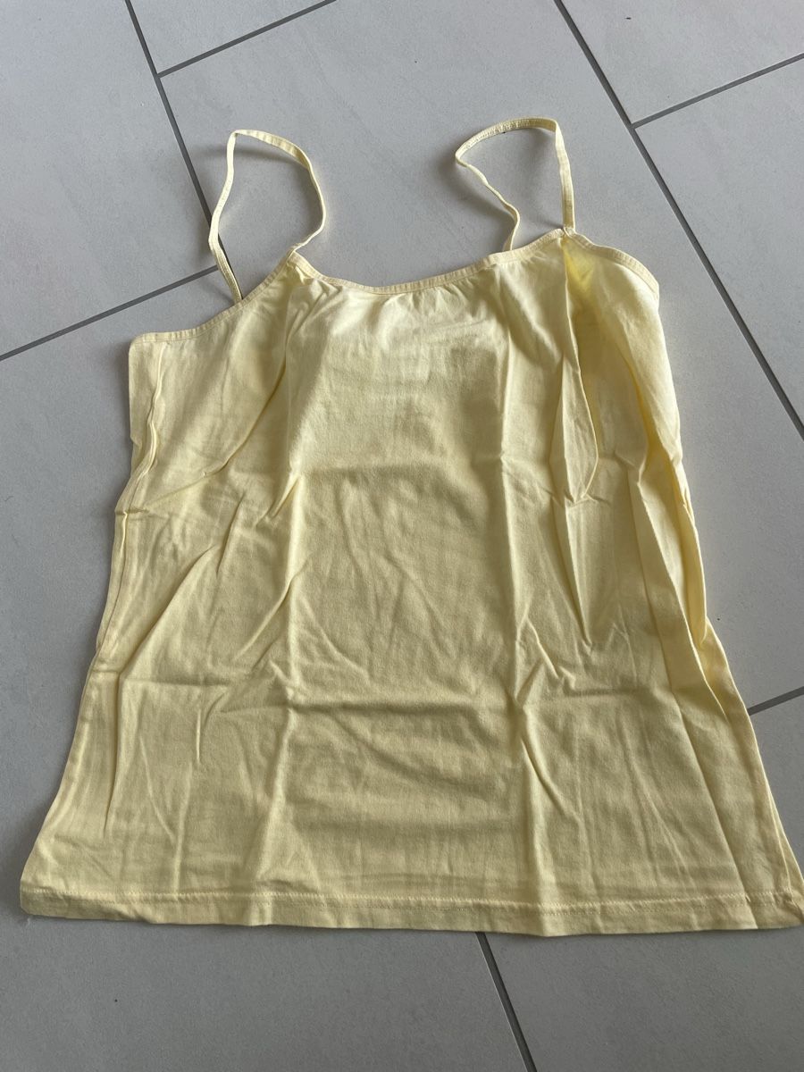 Tops: Zwei Tops Damen Gr L – Gebraucht aus Rüti ZH von kar_xx9l 1
